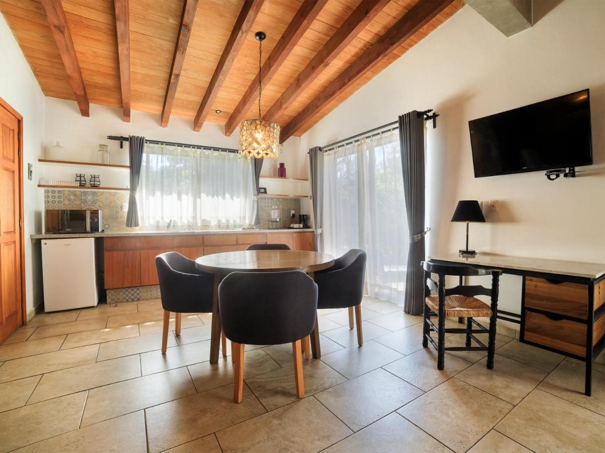 מלינלקו Hotel Amate Del Rio מראה חיצוני תמונה